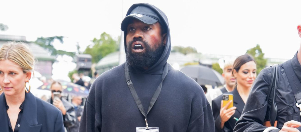 Singer Kanye West at the Givenchycollection during Paris Fashion Week  Sunday, Oct. 2, 2022 in Paris.