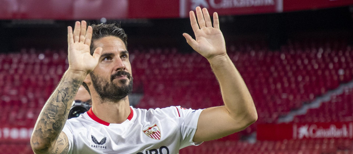 Isco Alarcón durante su presentación con el Sevilla