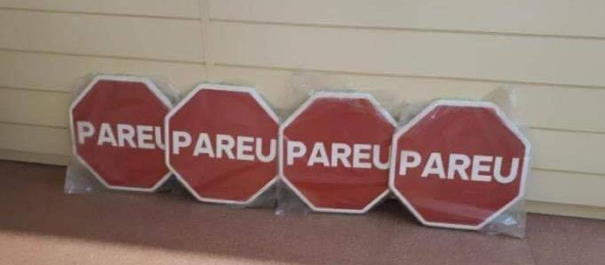 Las señal Pareu ha sustituido a la de Stop en alguna población