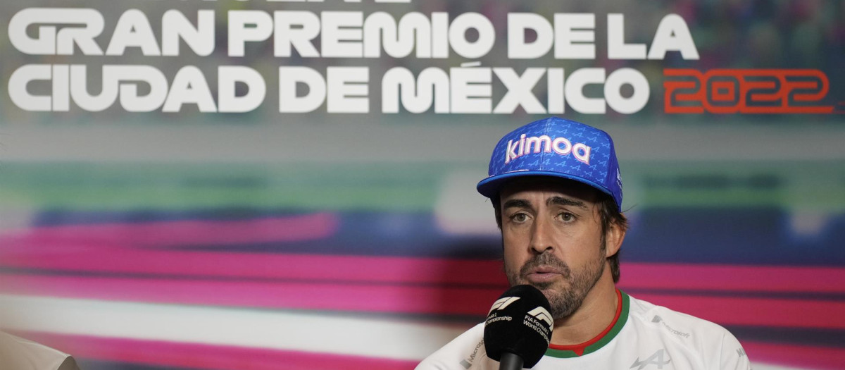 Fernando Alonso en la previa del Gran Premio de México