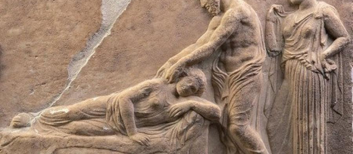 Hipócrates, el padre de la medicina. Relieve de mármol del siglo V a.C.