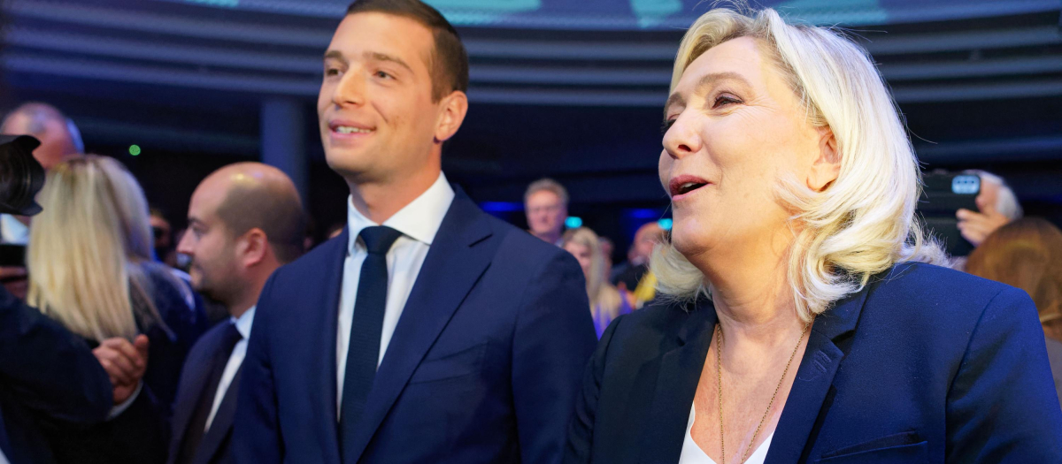 Marine Le Pen y Jordan Bardella