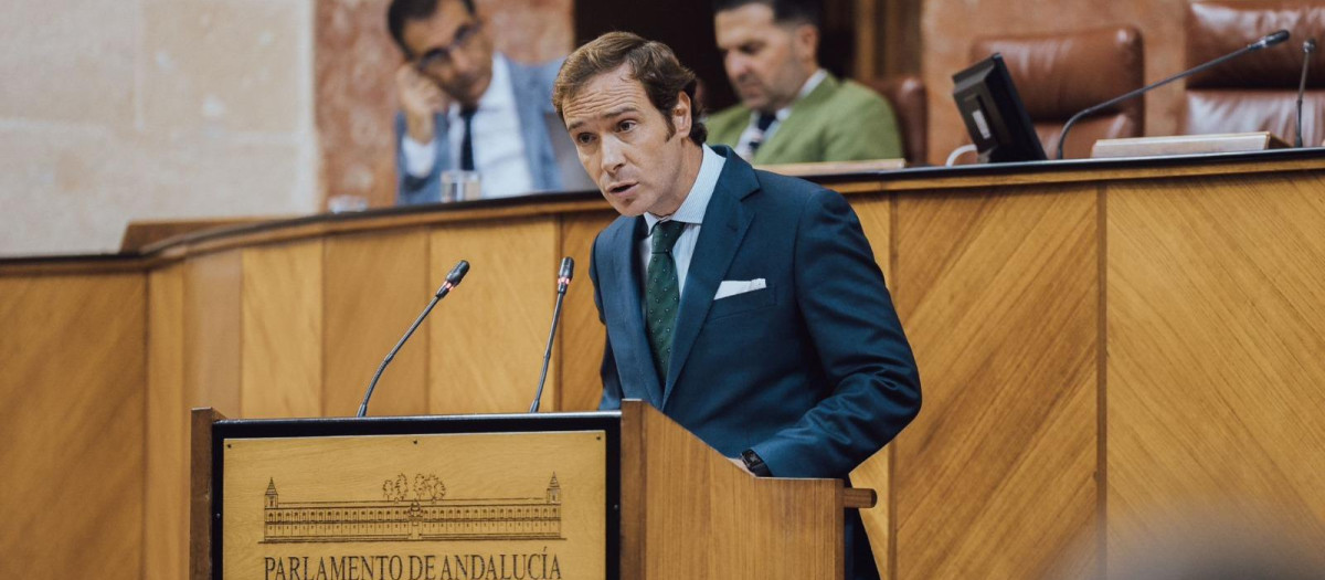 El diputado de Vox en Andalucía Javier Cortés defiende la enmienda a la totalidad que su grupo presenta contra la Ley de Economía Circular