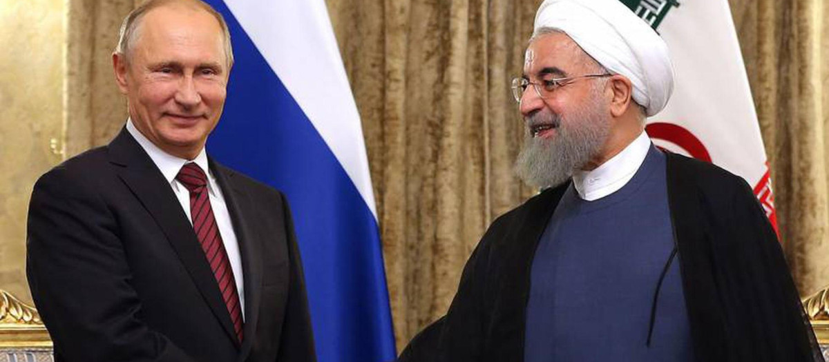El presiente de Iran, Hassan Rohani, y su homólogo ruso, Vladimir Putin, este miércoles en Teherán.