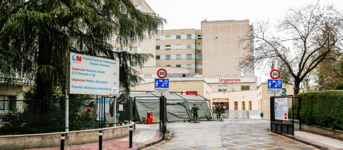 Imagen del Hospital Gregorio Marañon durante el primer confinamiento por la pandemia de coronavirus.