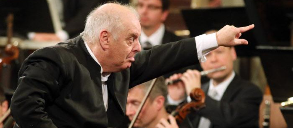 Daniel Barenboim dirige a la Filarmónica de Viena en el concierto de Año Nuevo
