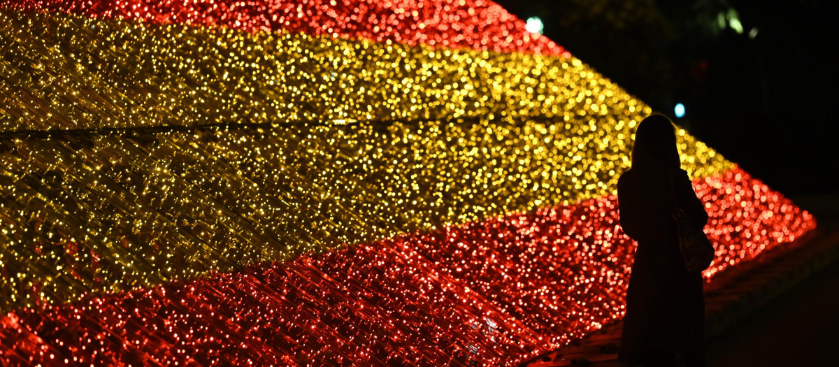 Iluminación Plaza de Colon 2021