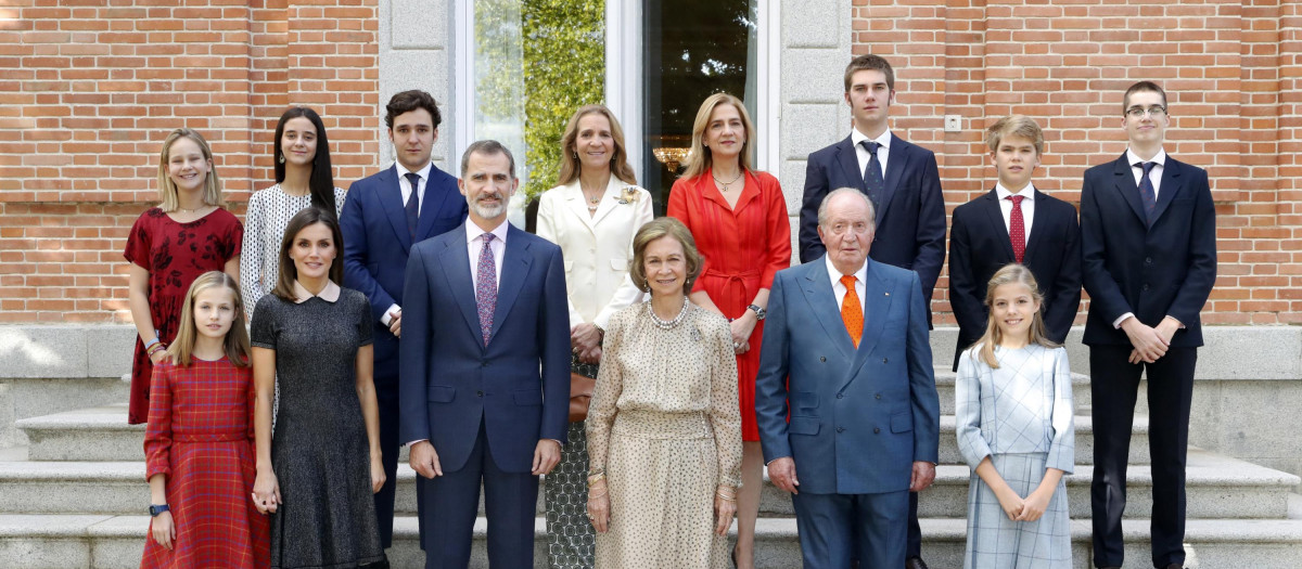 Spanish Emeritus King Juan Carlos I and Queen Sofia de Grecia with Spanish Kings Felipe VI and Letizia Ortiz,princess Leonor and infant Sofia, infants Elena and Cristina of Borbon, Victoria Federica Marichalar  , Felipe Juan Froilan Marichalar with Pablo Nicolas ,  Irene, Juan Valentin and Miguel Urdangarin during on of Queen Sofia 80 Birthday in Madrid , on Friday , 02 November 2018