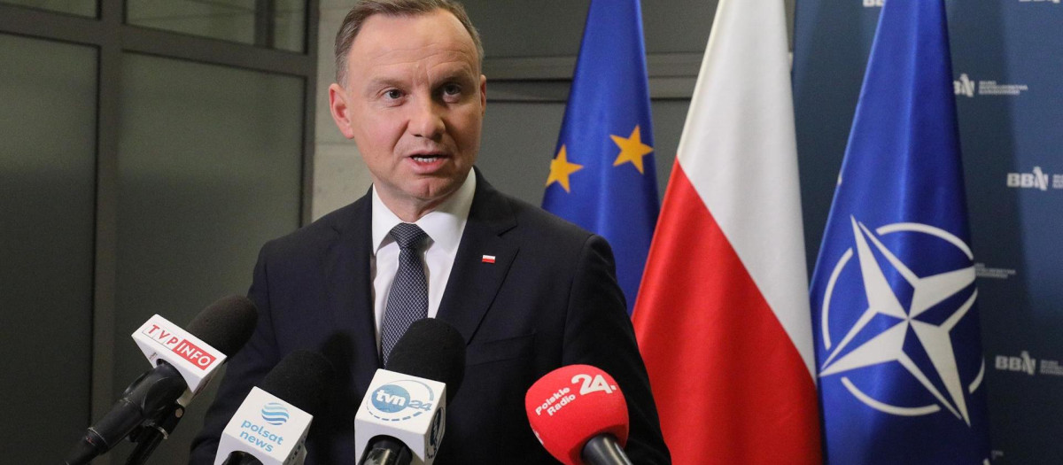 Andrzej Duda presidente de Polonia confirma que da verosimilitud a la versión del accidente en el misil que cayó en Polonia