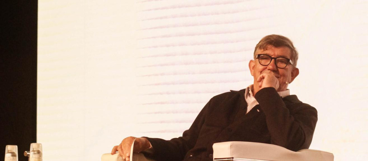 Eduardo "Teo" Uriarte en su conferencia en EncuentroMadrid