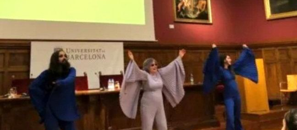 Acto en la Universidad de Barcelona