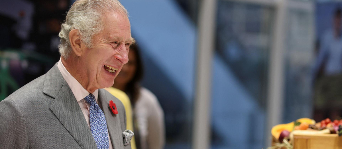El rey Carlos III en una recepción en Bradford