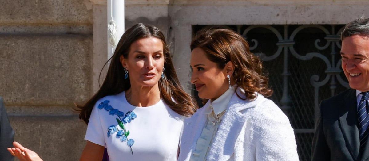 Spanish Letizia Ortiz receive Sheikha Jawaher Bint Hamad Bin Suhaim Al Thani, in Madrid, Tuesday, May 17, 2022