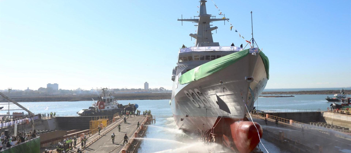 Navantia bota en San Fernando (Cádiz) la quinta corbeta para Arabia Saudí.