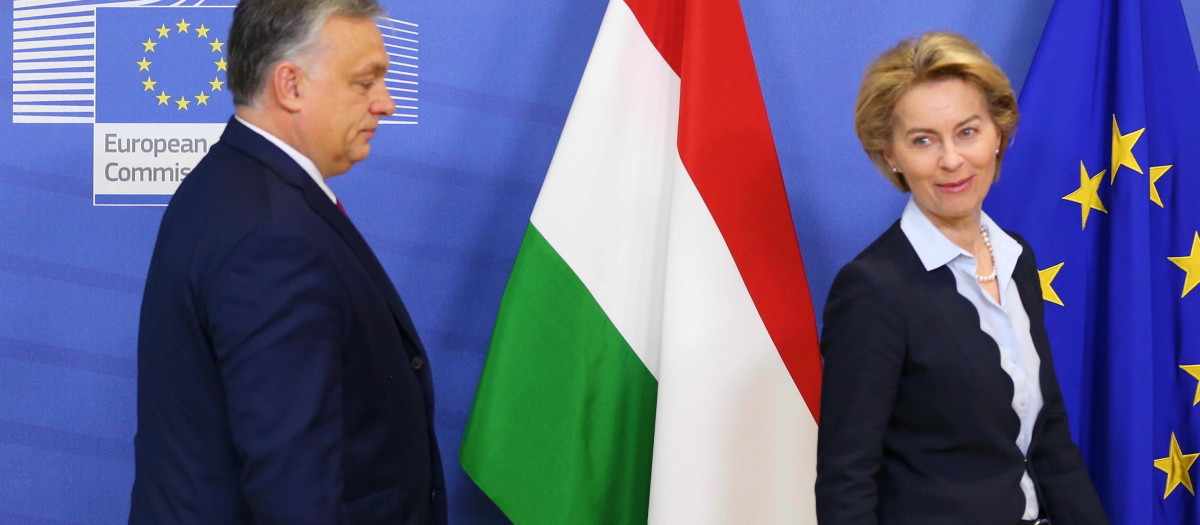 Viktor Orban y Ursula von der Leyen