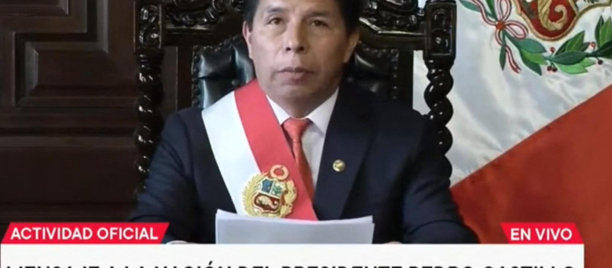 En un discurso de cinco minutos, Pedro Castillo anunció la disolución del Congreso y la instalación de un "Gobierno de Emergencia"