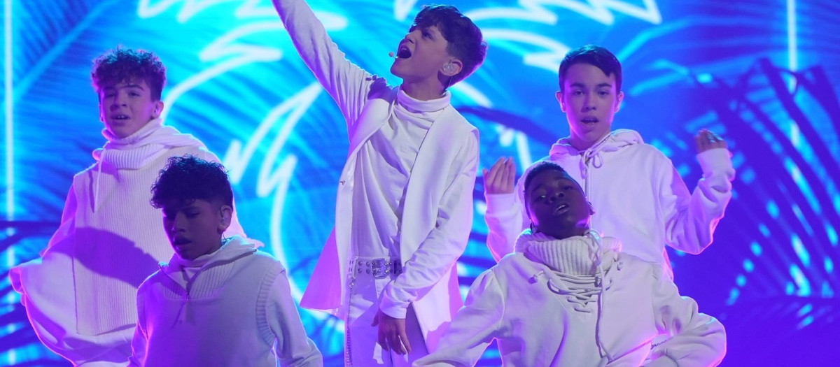Carlos Higes, el representante de España en Eurovisión Junior 2022, durante su actuación