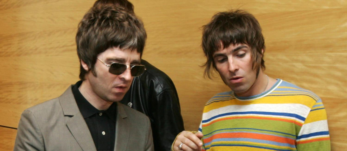 Noel Gallagher y Liam Gallagher, la rivalidad entre los dos hermanos que fundaron la banda Oasis es famosa