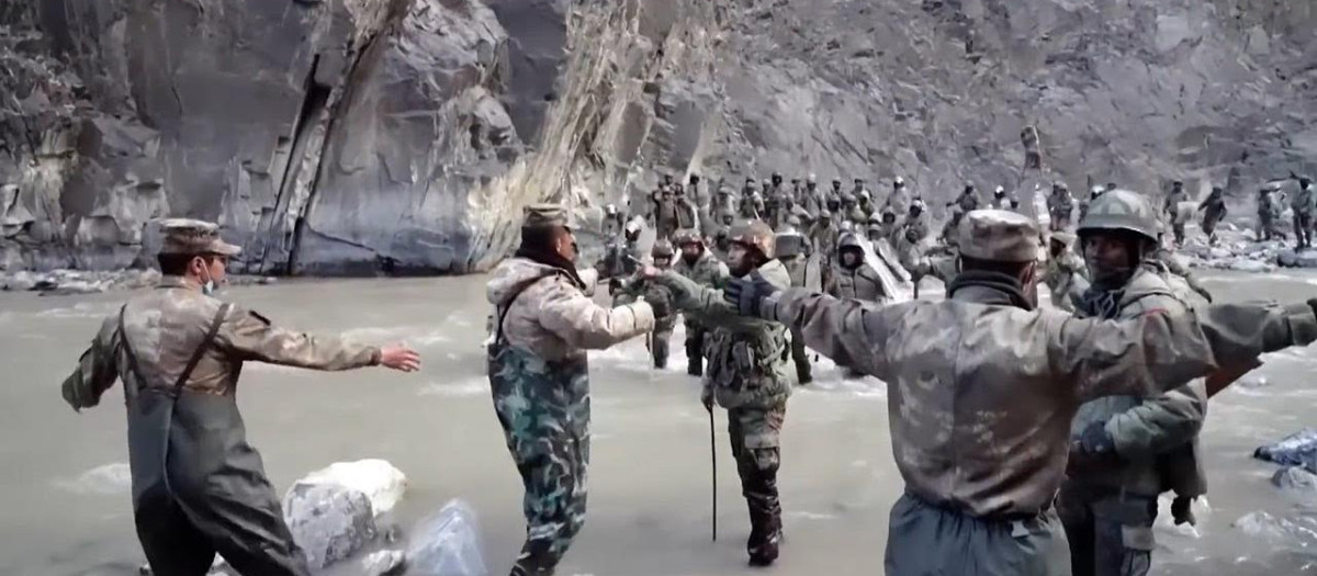 Escaramuza entre soldados de India y China en la frontera del Himalaya (Archivo)