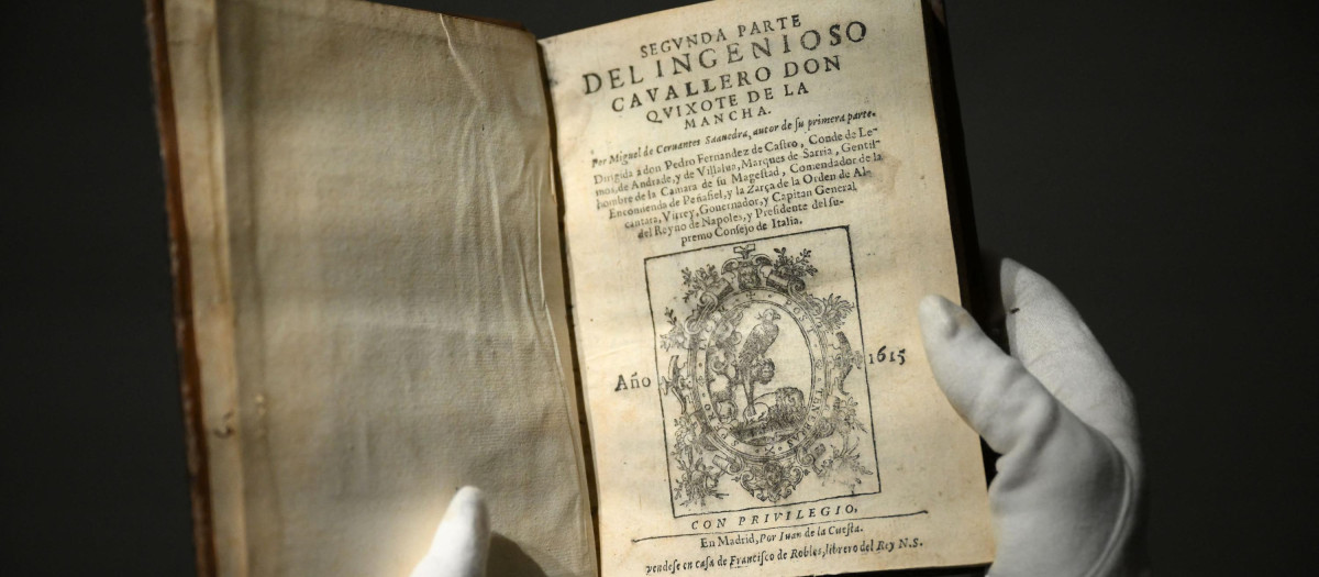 Uno de los volúmenes de 'El Quijote' subastados en París