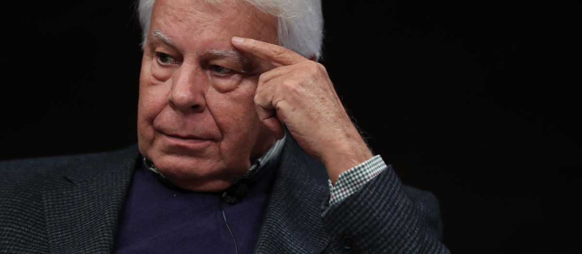 Felipe González, en un evento, en 2019
