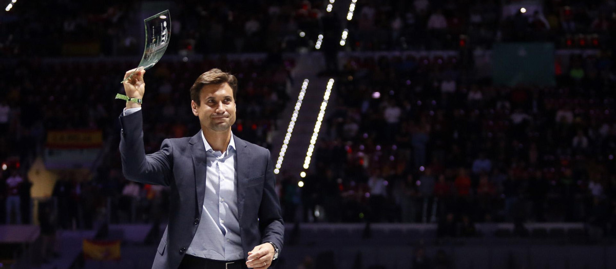 David Ferrer recieves a tribute during 2019 Davis Cup on November 20, 2019 in Madrid, Spain.