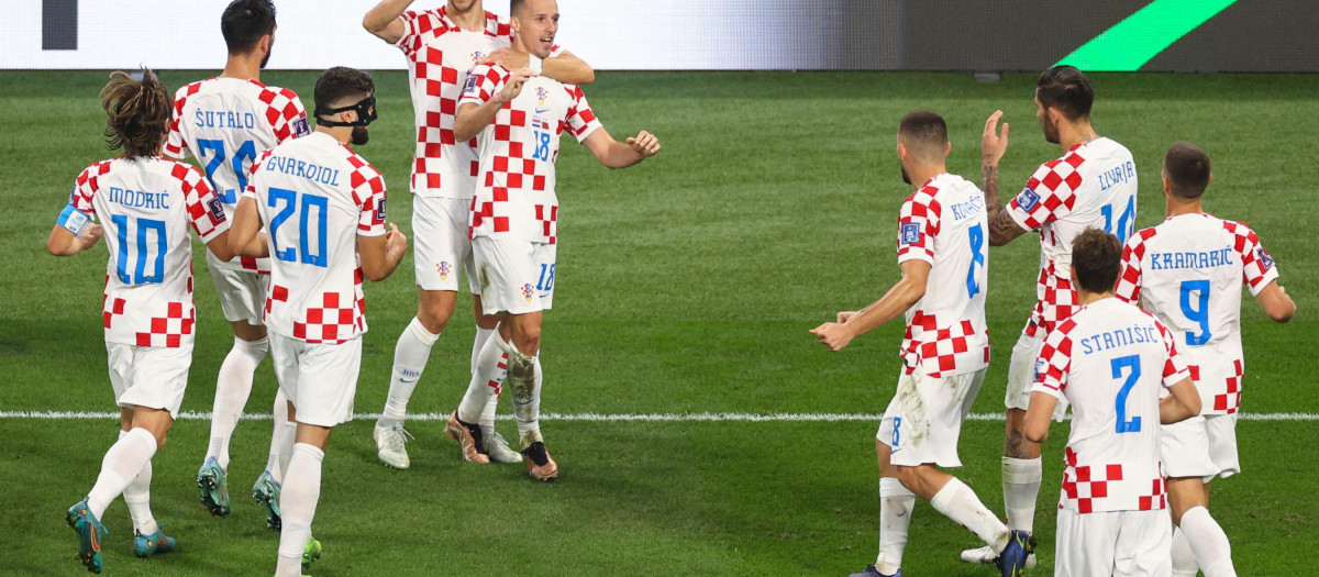 Orisic volvió a adelantar a Croacia antes del descanso