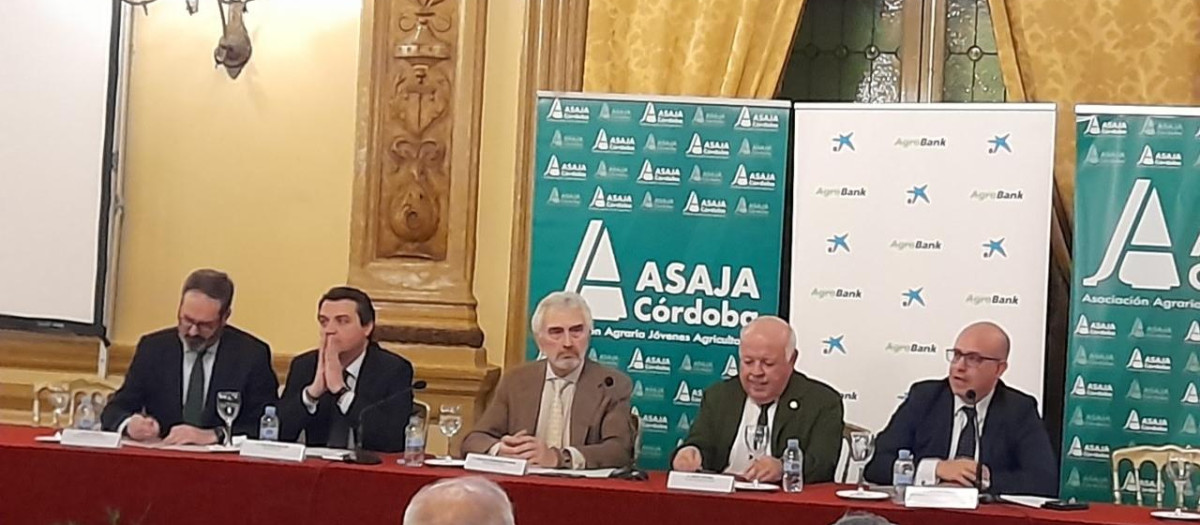 Clausura de las jornadas técnicas de Asaja Córdoba y Agrobank