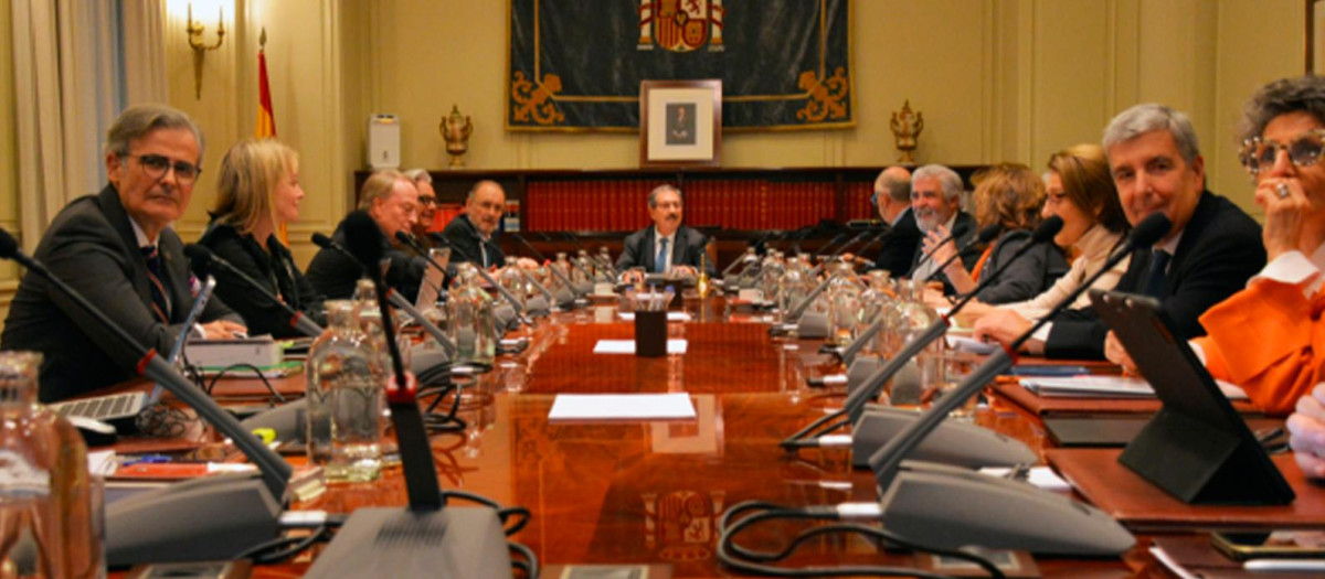 Los vocales del Consejo General del Poder Judicial reunidos en el Pleno extraordinario de 20 de diciembre de 2022