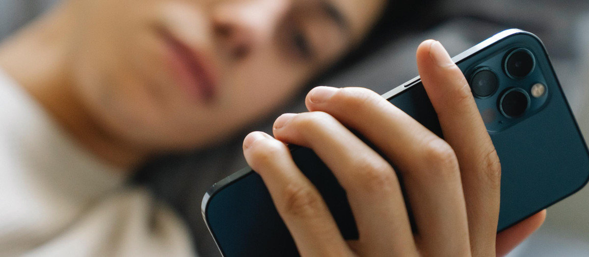 El 25 % de los millennials evitar coger las llamadas de sus familiares
