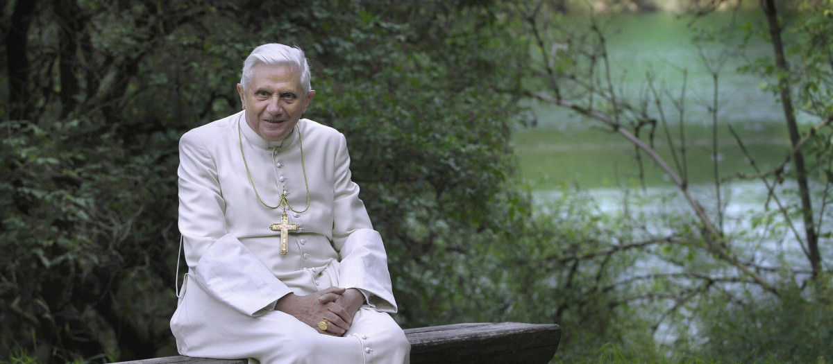 Pope Benedict XVI Photo by: Stefano Spaziani/picture-alliance/dpa/AP Images
Benedict personal pope portrait;fotos Papa Benedicto XVI;fotos Papa Bento XVI;fotos Papst Benedikt XVI;image Papa Benedico XVI;Image Pape Benoit XVI;images Papa Benedetto XVI;Images Pope Benedict XVI;Imv°genes Papa;Imv°genes Pope;Joseph Ratzinger;Papa Benedetto XVI;Papa Benedicto XVI;Papa Bento XVI;Pape Benoit XVI photo;Pape BenovÆt XVI;Papiez Benedykt XVI;Papst Benedikt XVI;Paus Benedictus XVI;photo Pope Benedict XVI;REL;RELIGIOUS INSTITUTIONS;zdjecia Papiez Benedykt XVI;Pope Benedict XVI