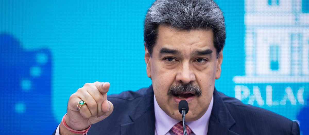 El presidente de Venezuela, Nicolás Maduro, habla durante una rueda de prensa desde el Palacio Miraflores,