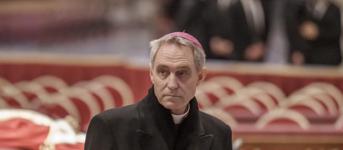 El secretario personal de Benedicto XVI, Georg Gänswein