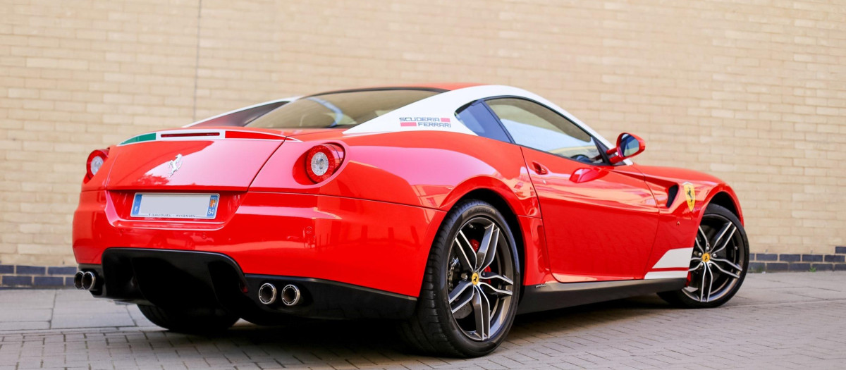 No compensa cambiar un Ferrari por un Twingo.