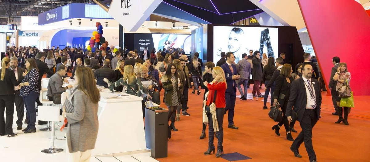 Fitur 2023
