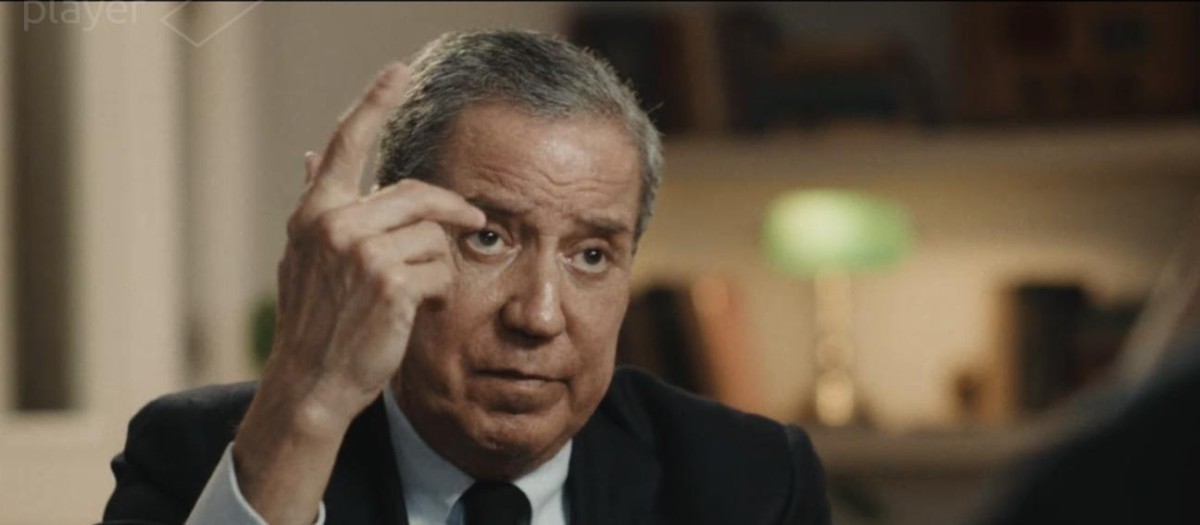 Eduardo Zaplana, en un instante de su entrevista televisiva.