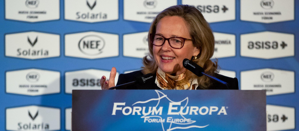 Nadia Calviño ha criticado el sueldo de los banqueros que supera el millón de euros