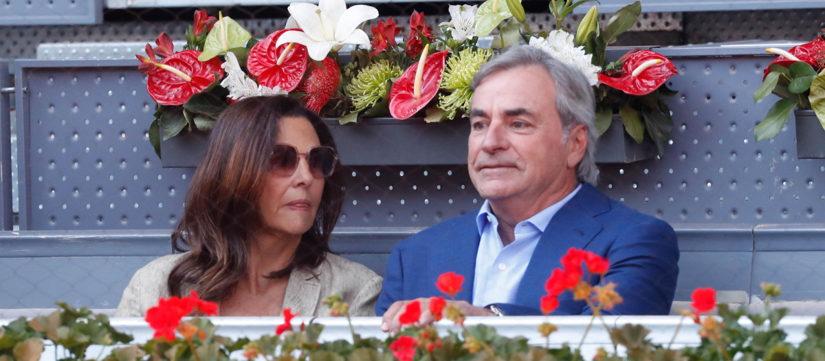 Carlos Sainz and Reyes Vazquez during Madrid Masters Series on May 5, 2022