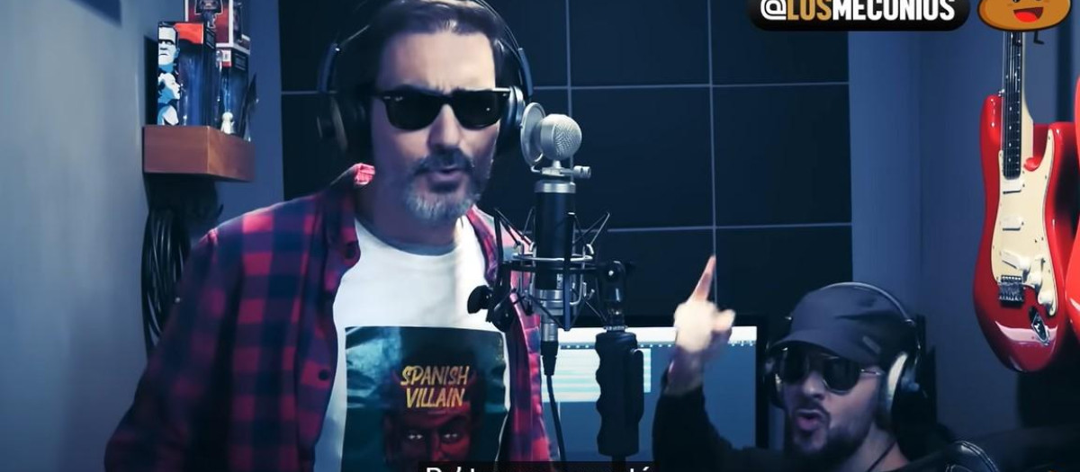 Captura del videoclip de Los Meconios versionando la canción de Shakira y BZRP
