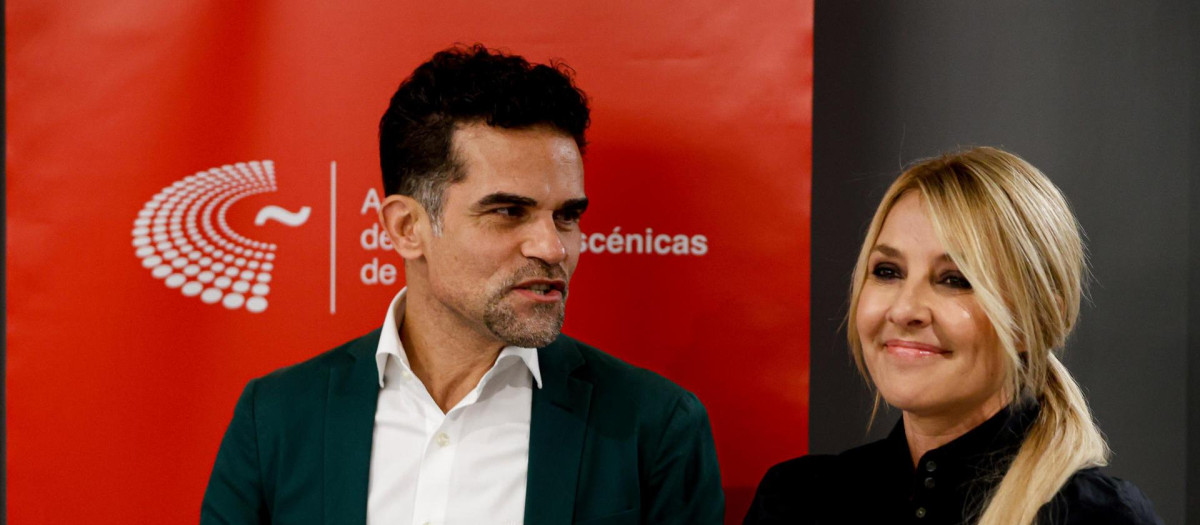 Cayetana Guillén Cuervo y Antonio Najarro en el acto de presentación de los Premios Talía