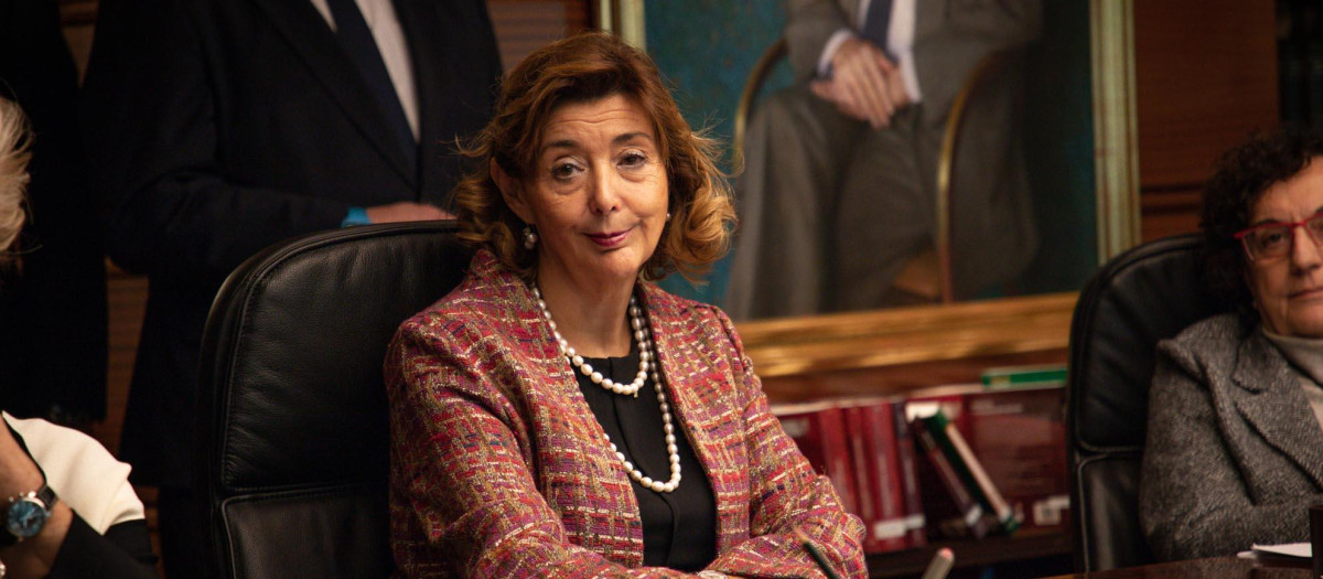 La magistrada del Tribunal Constitucional Concepción Espejel Jorquera asiste al primer Pleno jurisdiccional de la institución