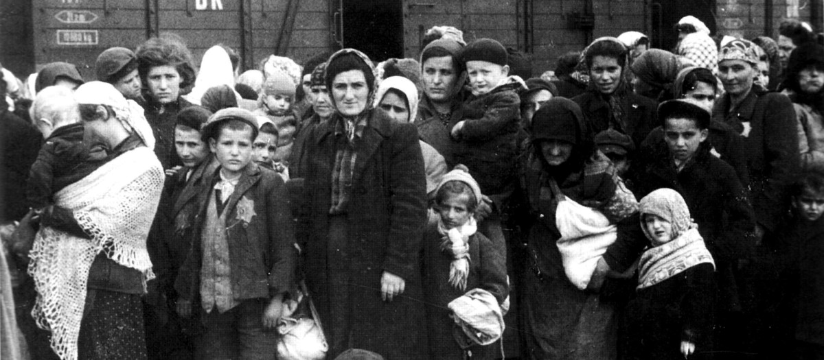 Víctimas llegadas de Hungría al campo de exterminio de Auschwitz, mayo de 1944
