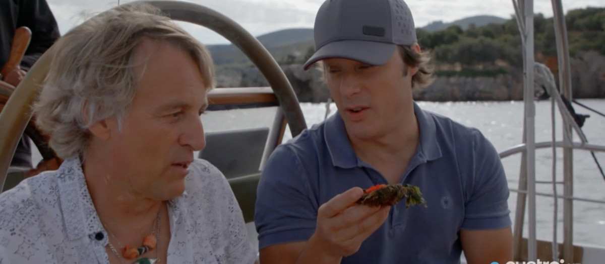 Jesús Calleja y Jordi Cruz, en el primera programa de 'Planeta Calleja' de la nueva temporada