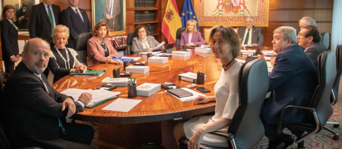 El TC celebra su primer Pleno jurisdiccional tras la XIV renovación