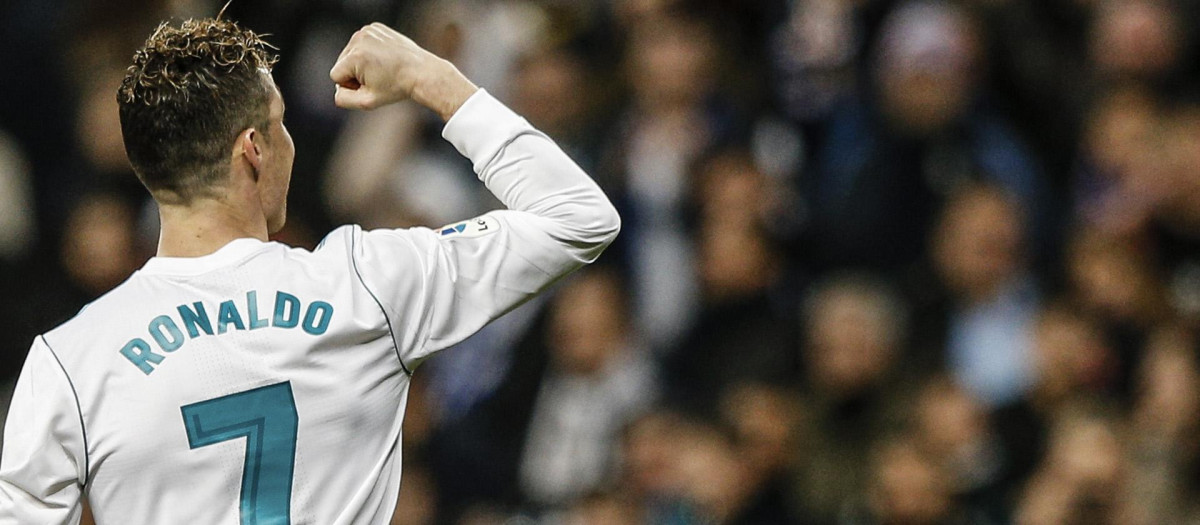 Cristiano Ronaldo celebra un gol en el estadio Santiago Bernabéu