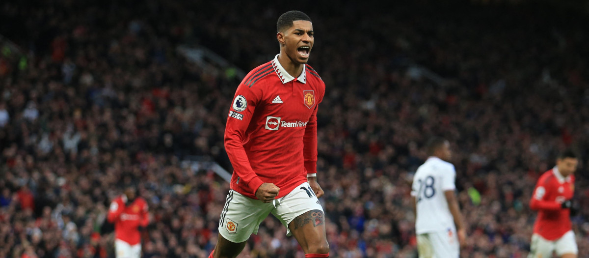 El delantero del Manchester United Marcus Rashford celebra un gol en Old Trafford