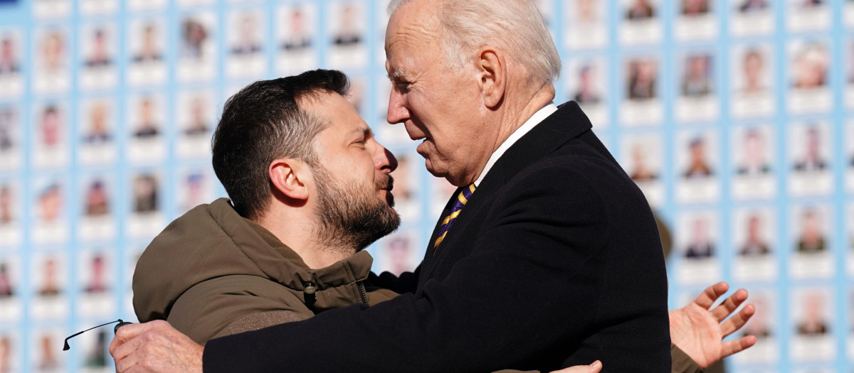 Joe Biden visita a Zelensky por sorpresa