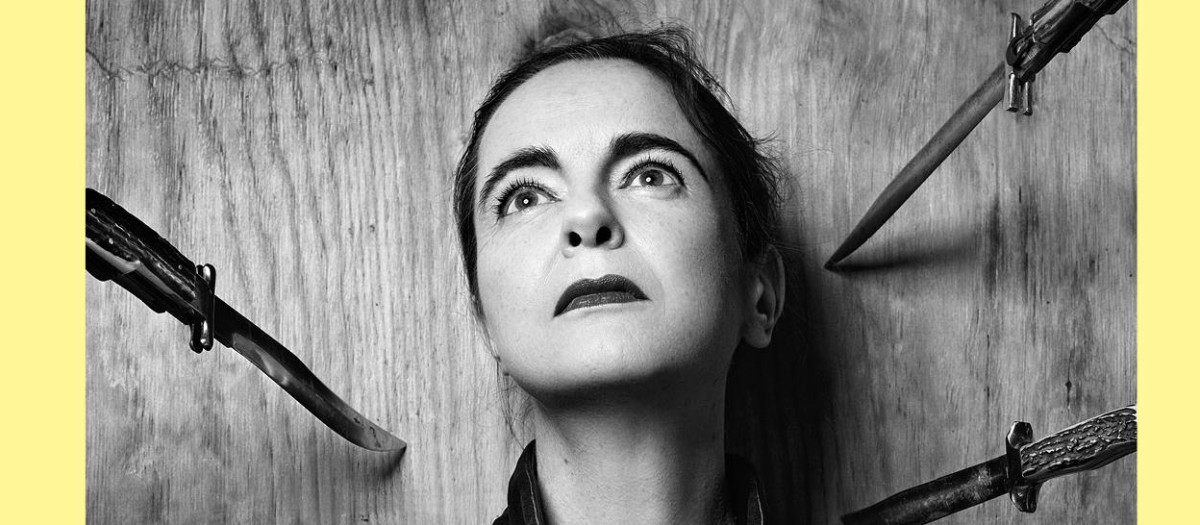 Portada de «Primera sangre» de Amélie Nothomb