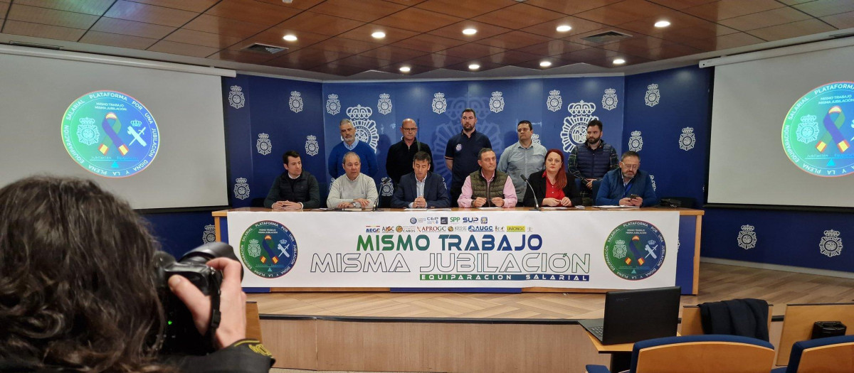 La plataforma por la equiparación reúne a todos los sindicatos y asociaciones policiales excepto a Jupol y Jucil