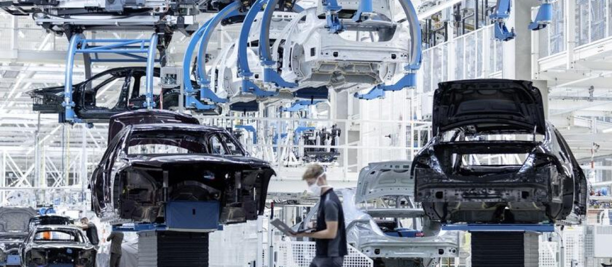 Europa debe reconvertir por completo todas sus fábricas de automóviles para la electrificación